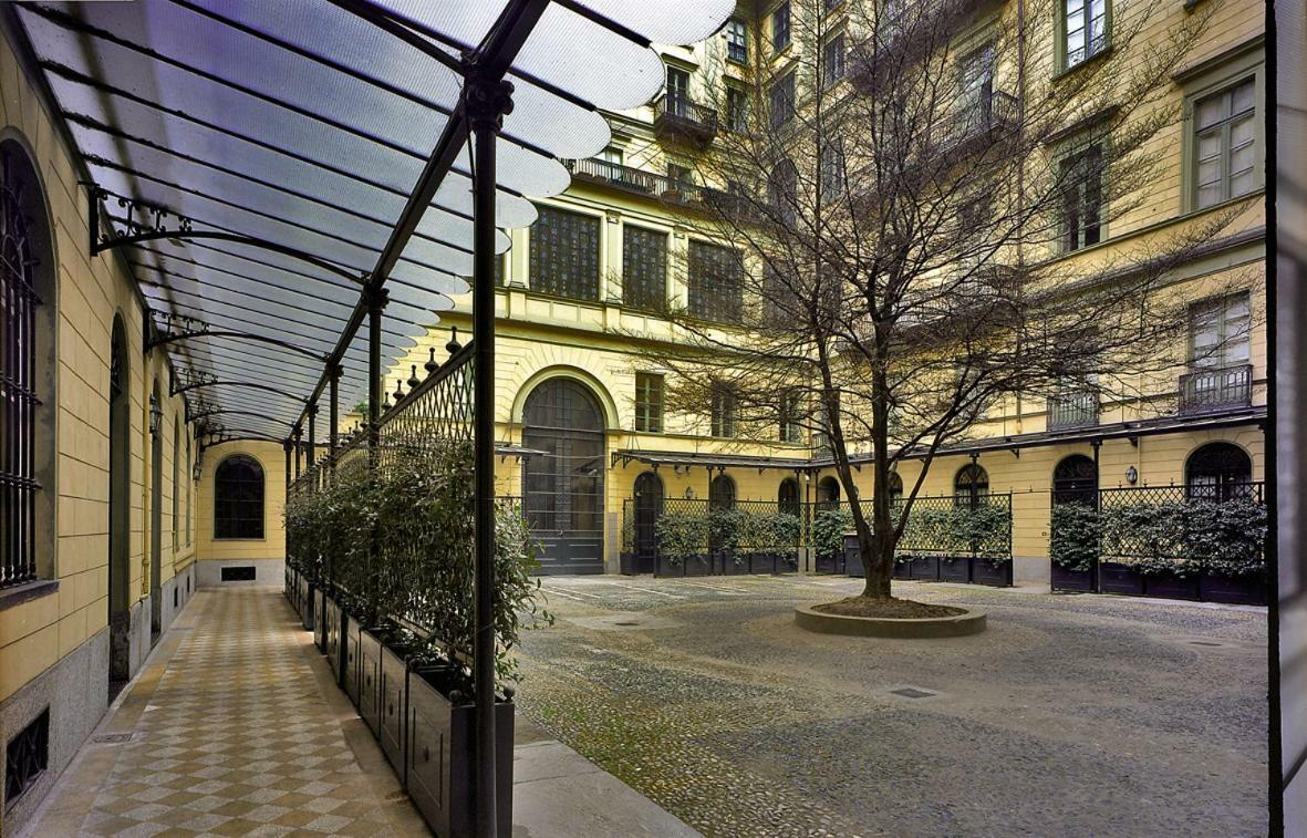 Apartamento Golden Eagle Turín Exterior foto